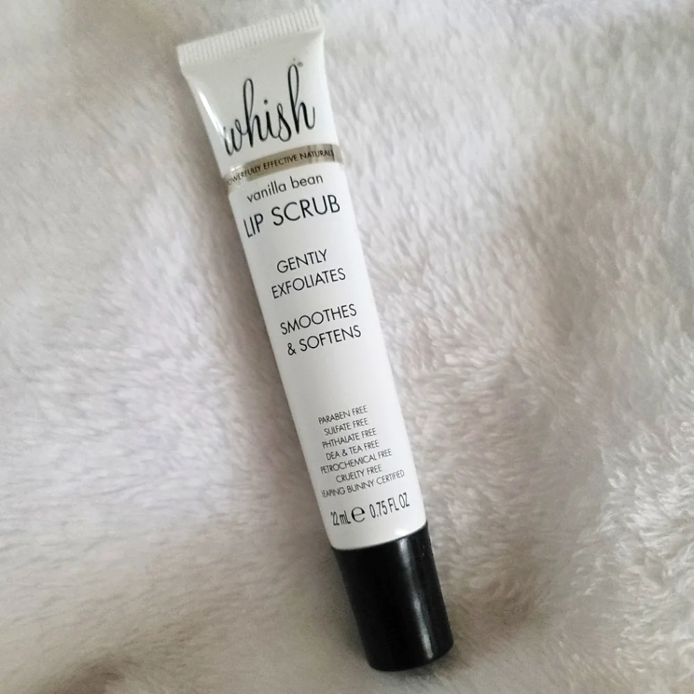 Whish vanilla bean lip scrubb‎ softens smooths new